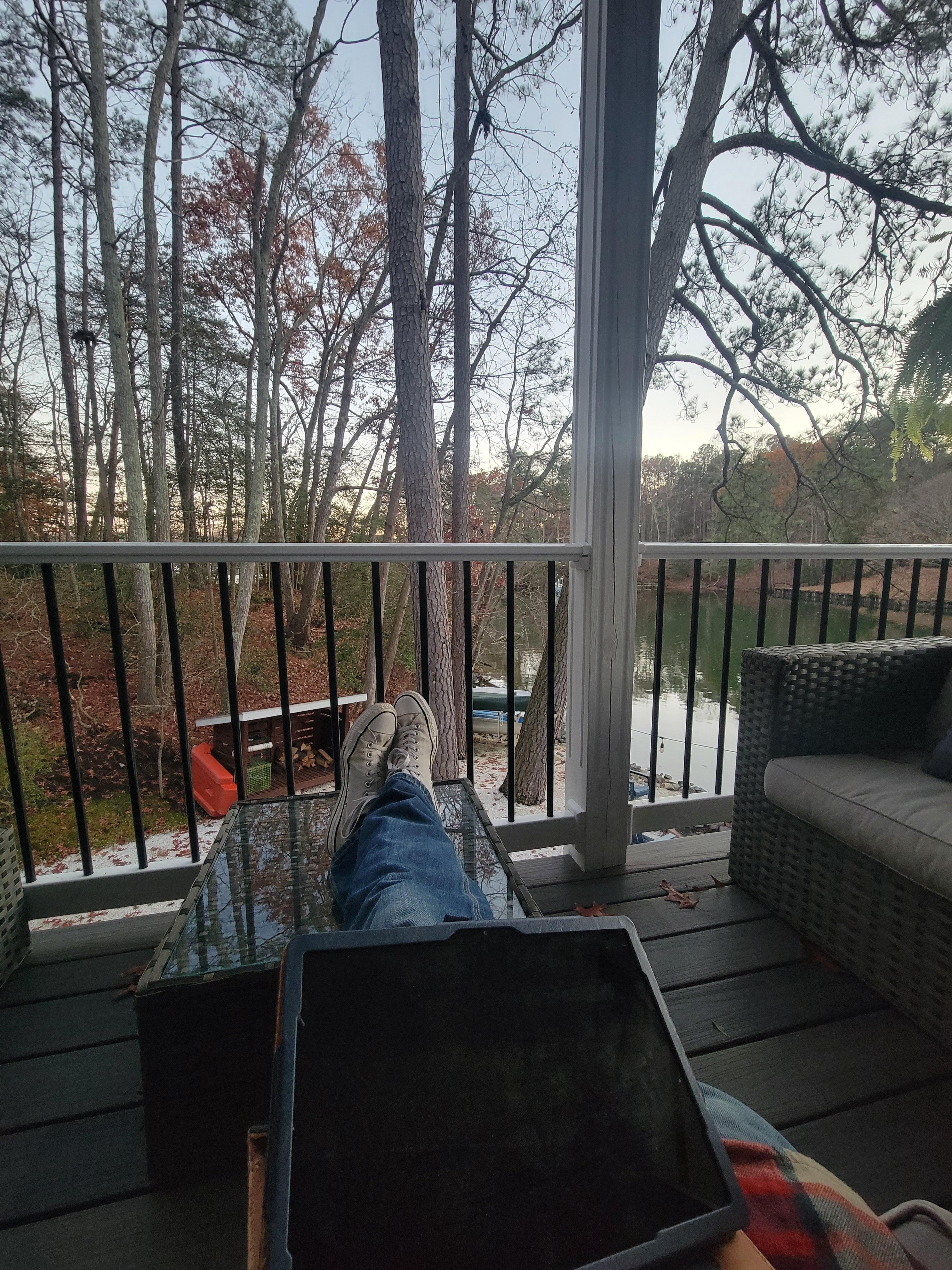 Beautiful string to relax and get some work done. 