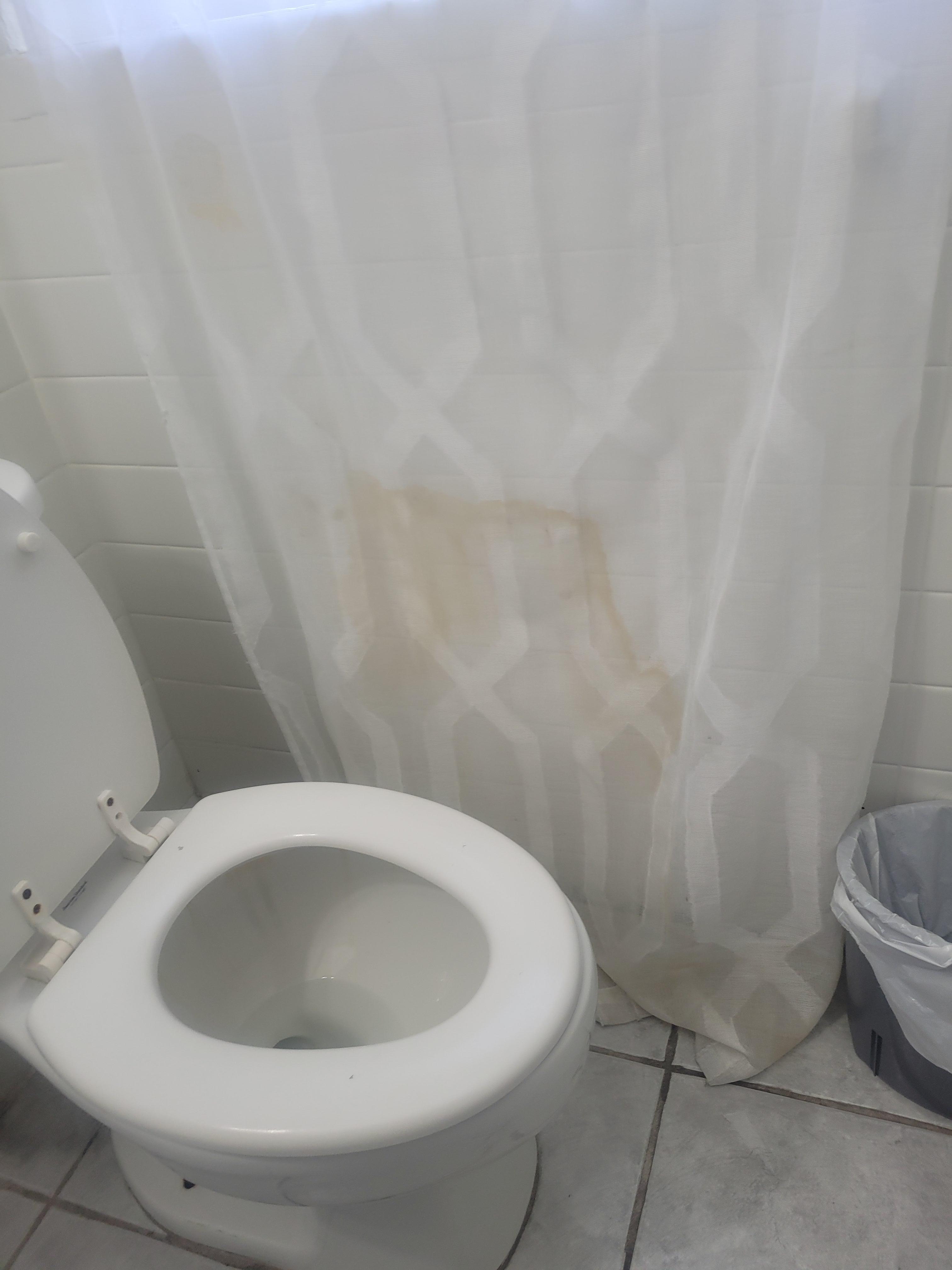 Rideau douche tâche 