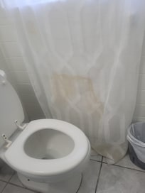 Rideau douche tâche