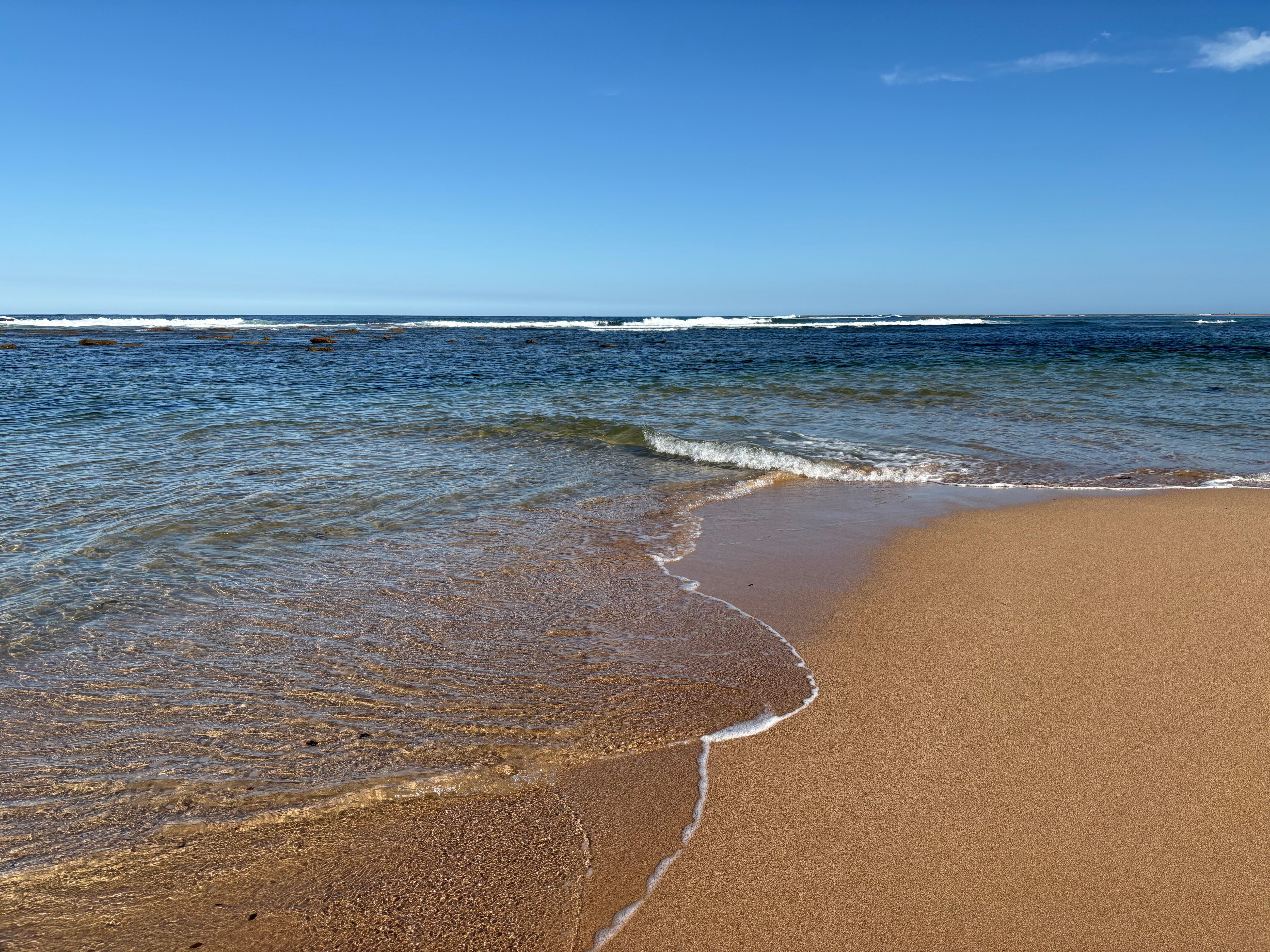 Low tide around rocks very good and safe for very young children 