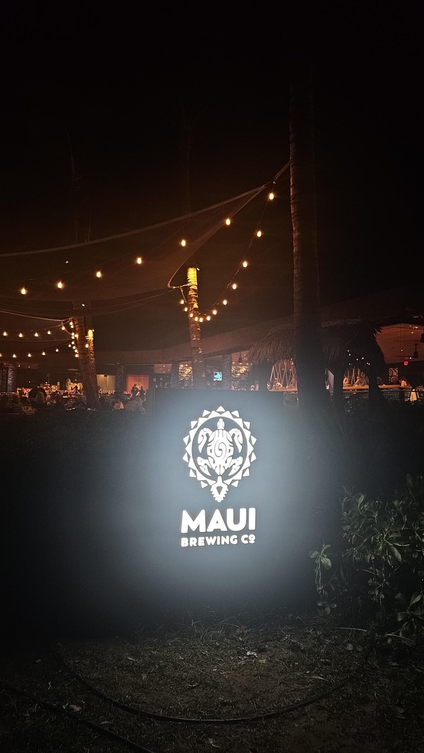 Maui brewing on property had bkfst and lunch there 