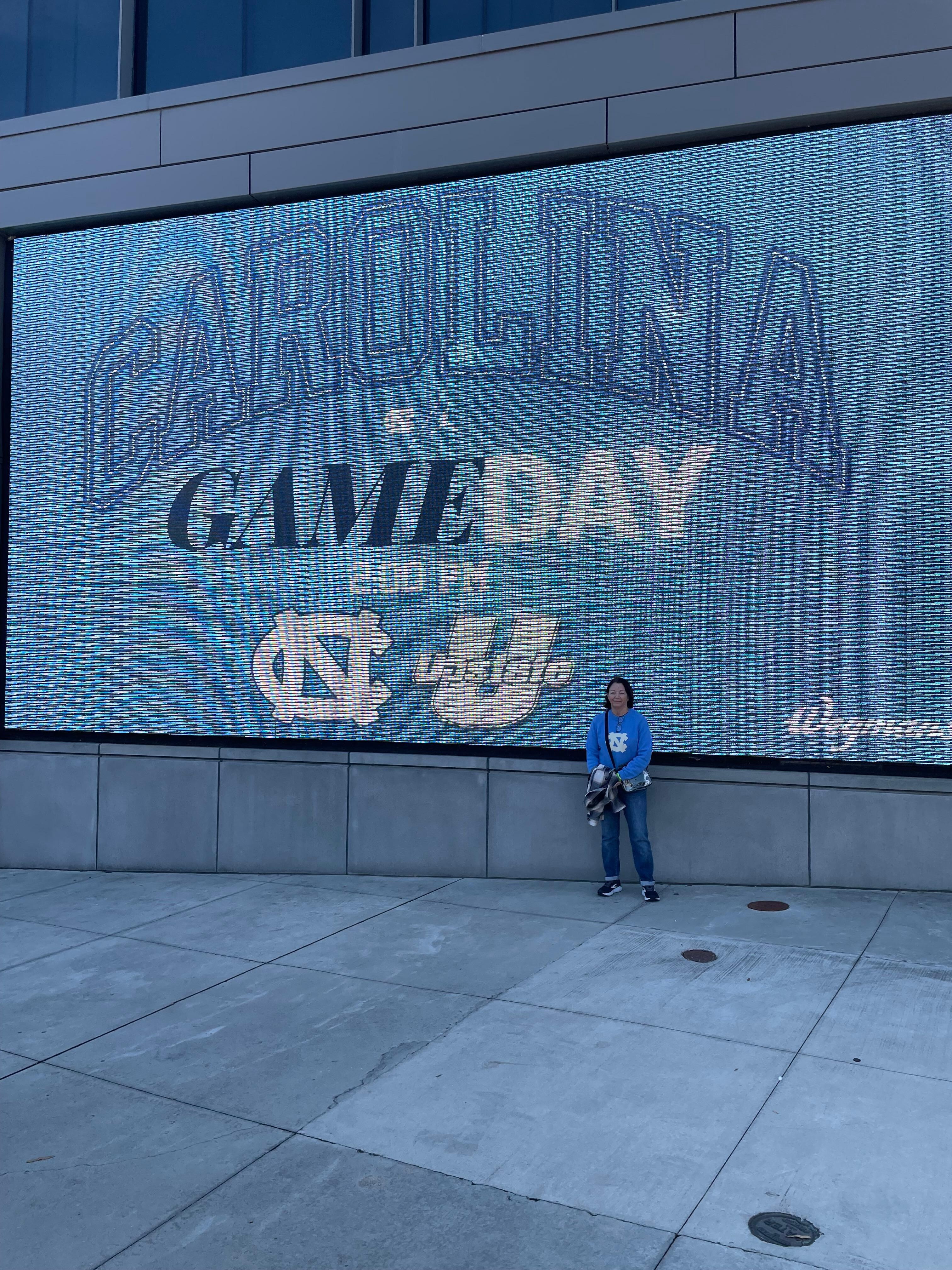 Stayed there because it’s also convenient to go to  the game 