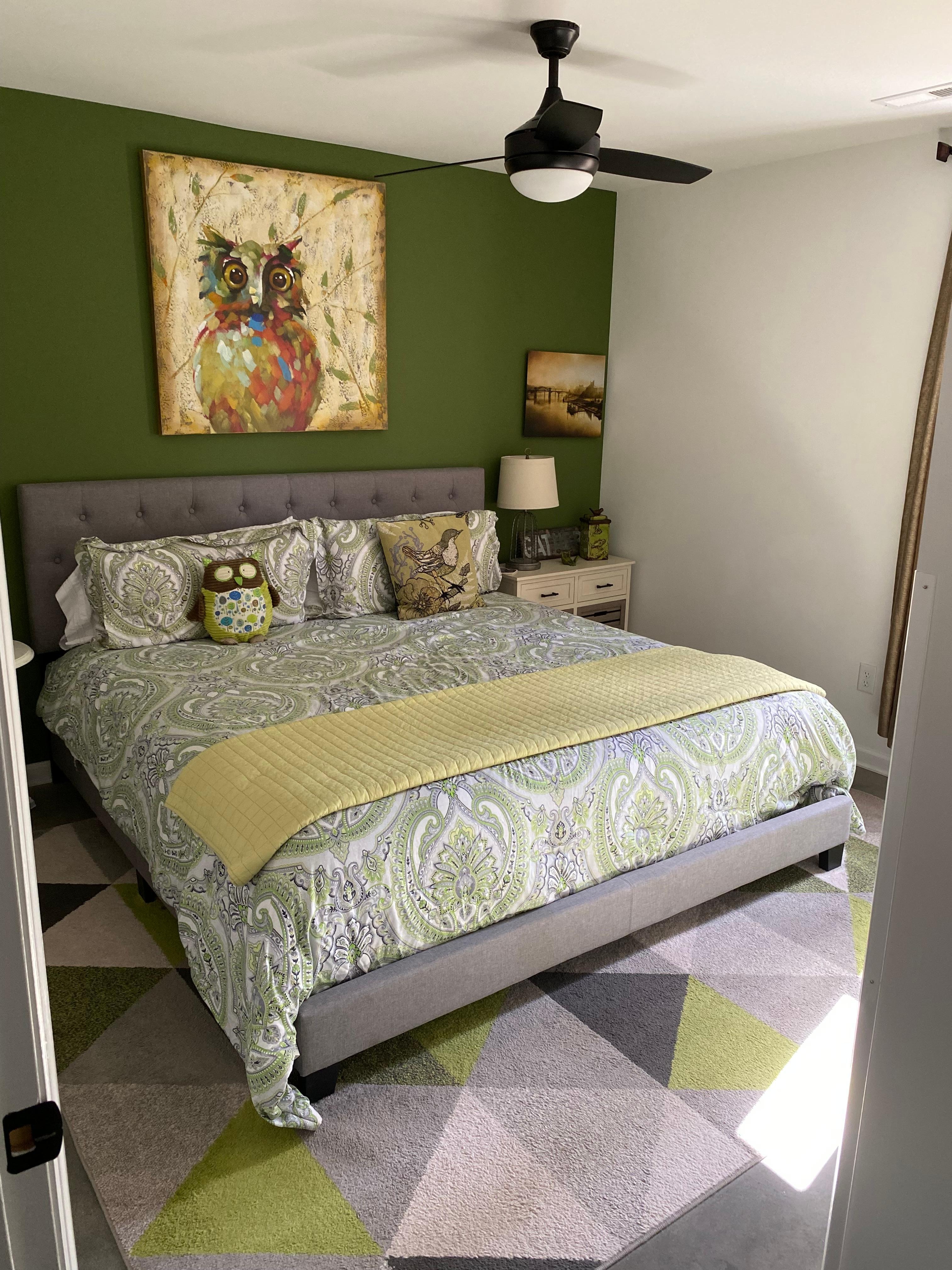 Green bedroom with King