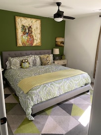 Green bedroom with King