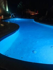 Me gustó tanto por k agua no está fría esta tibia agradable para meterse