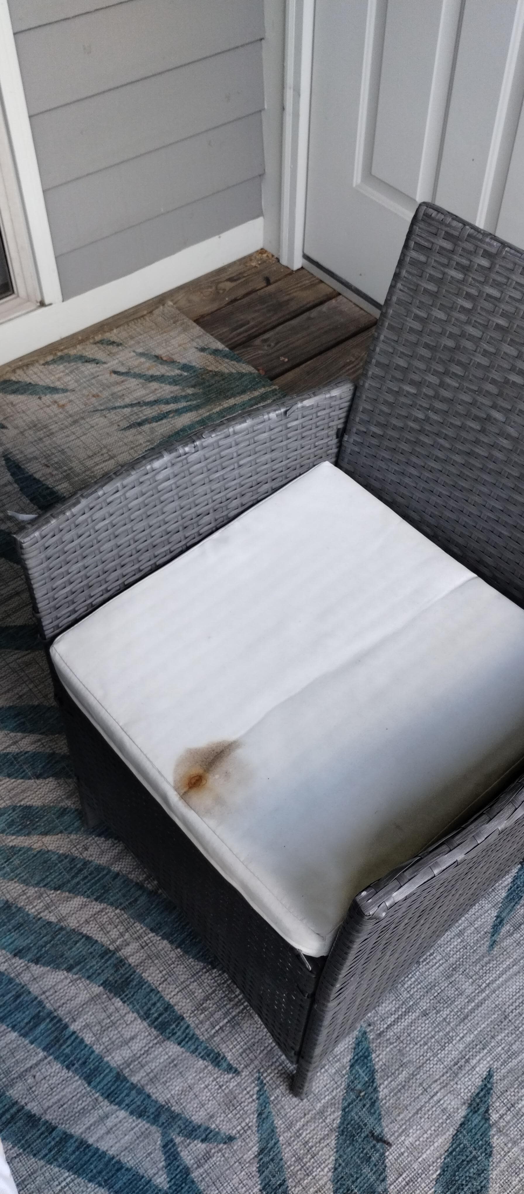 Stains on cushions 