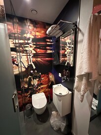 Have to keep bathroom door open when using or hit knees on the door