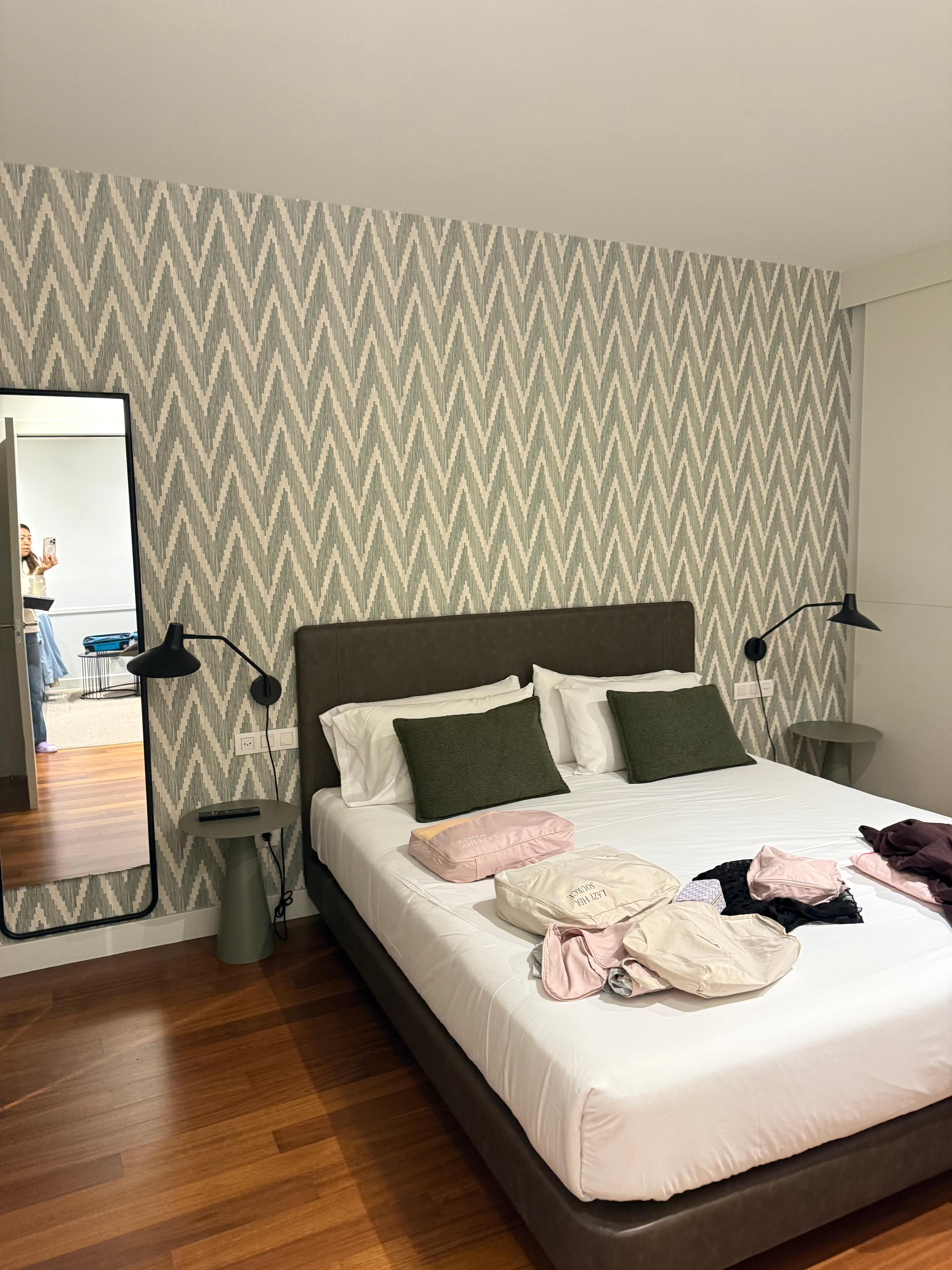 Spacious masterbedroom