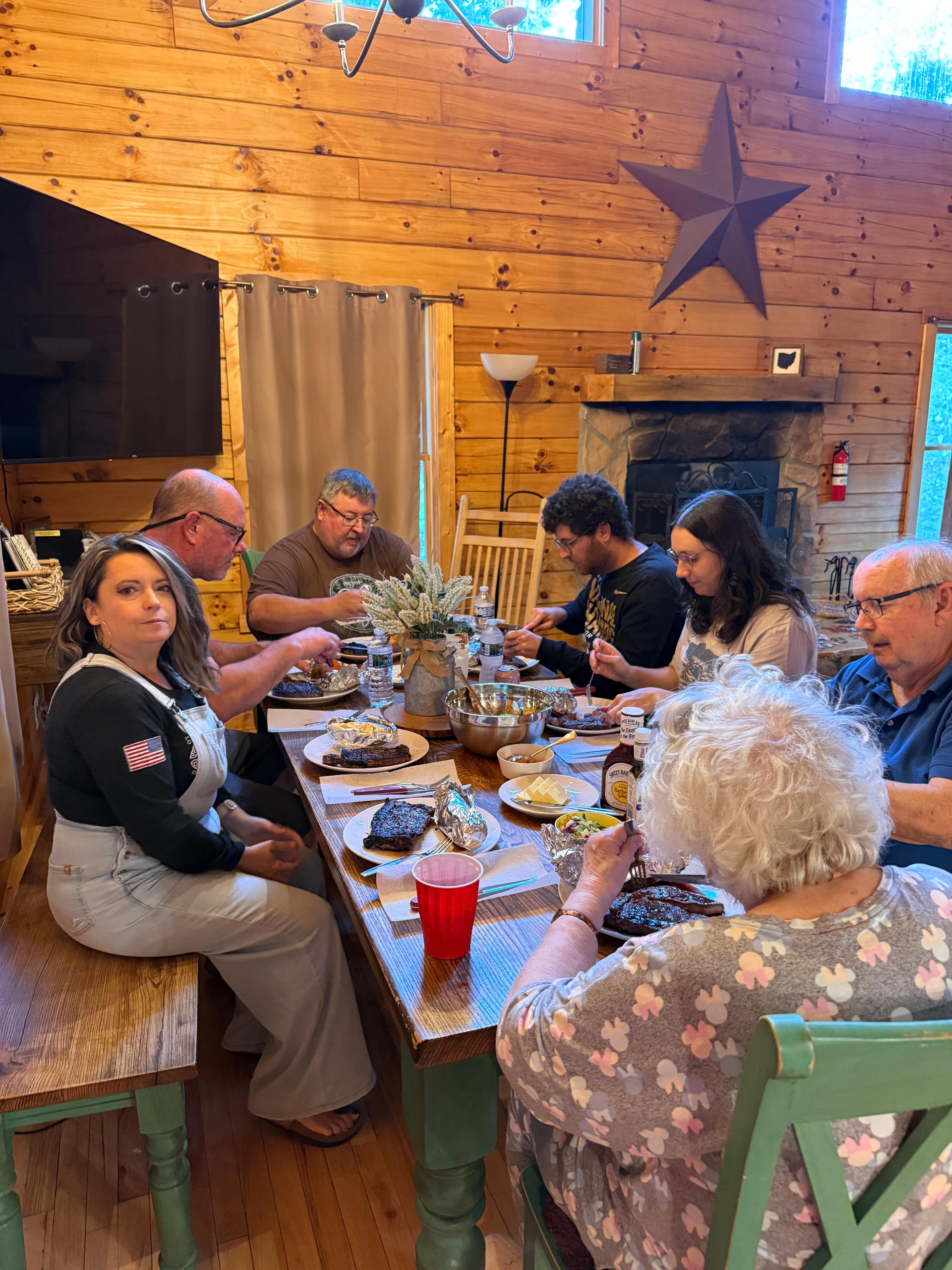 Plenty of seating for dinner with the family