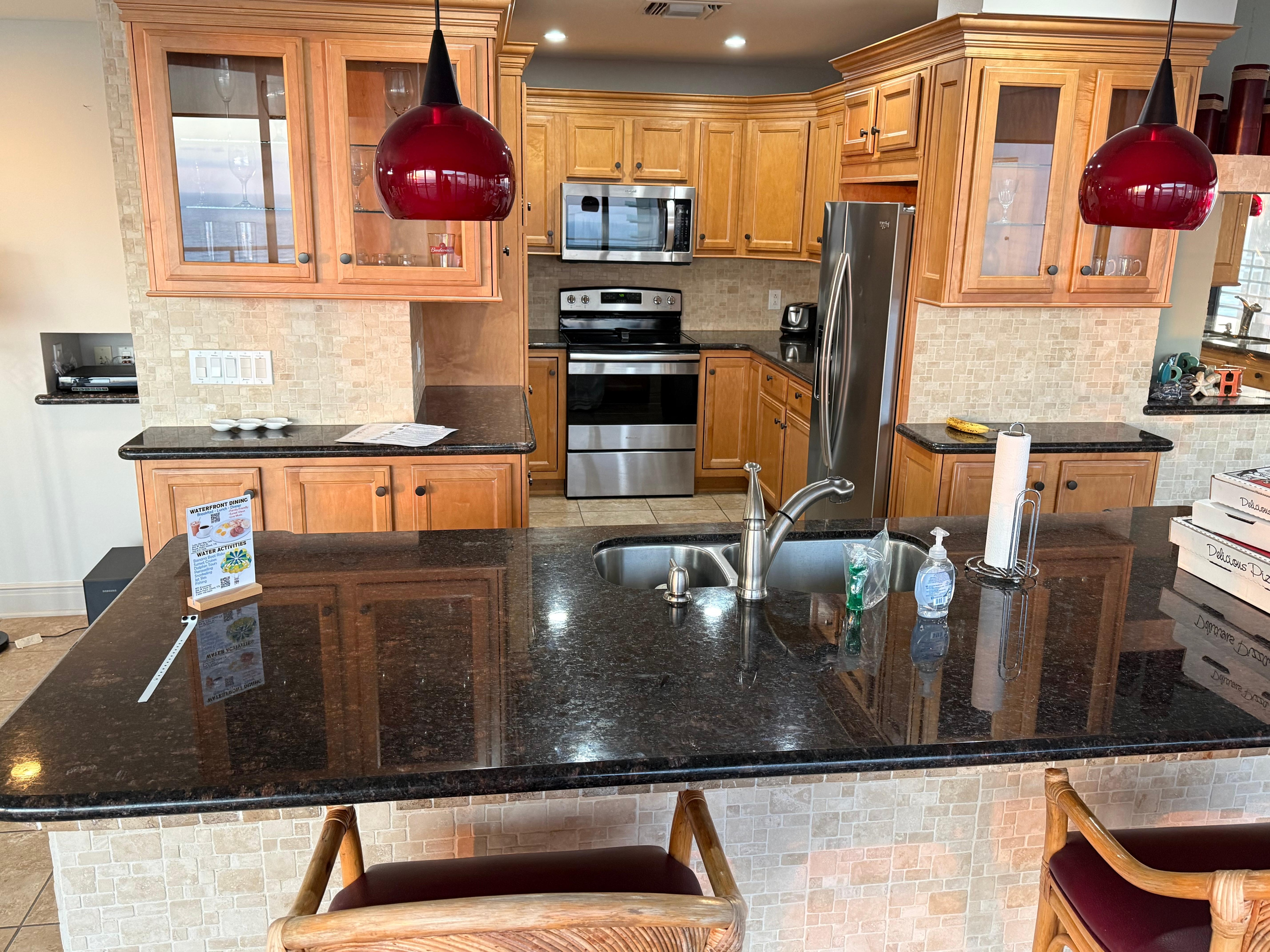 Has 2 tables and a bar for larger families. 