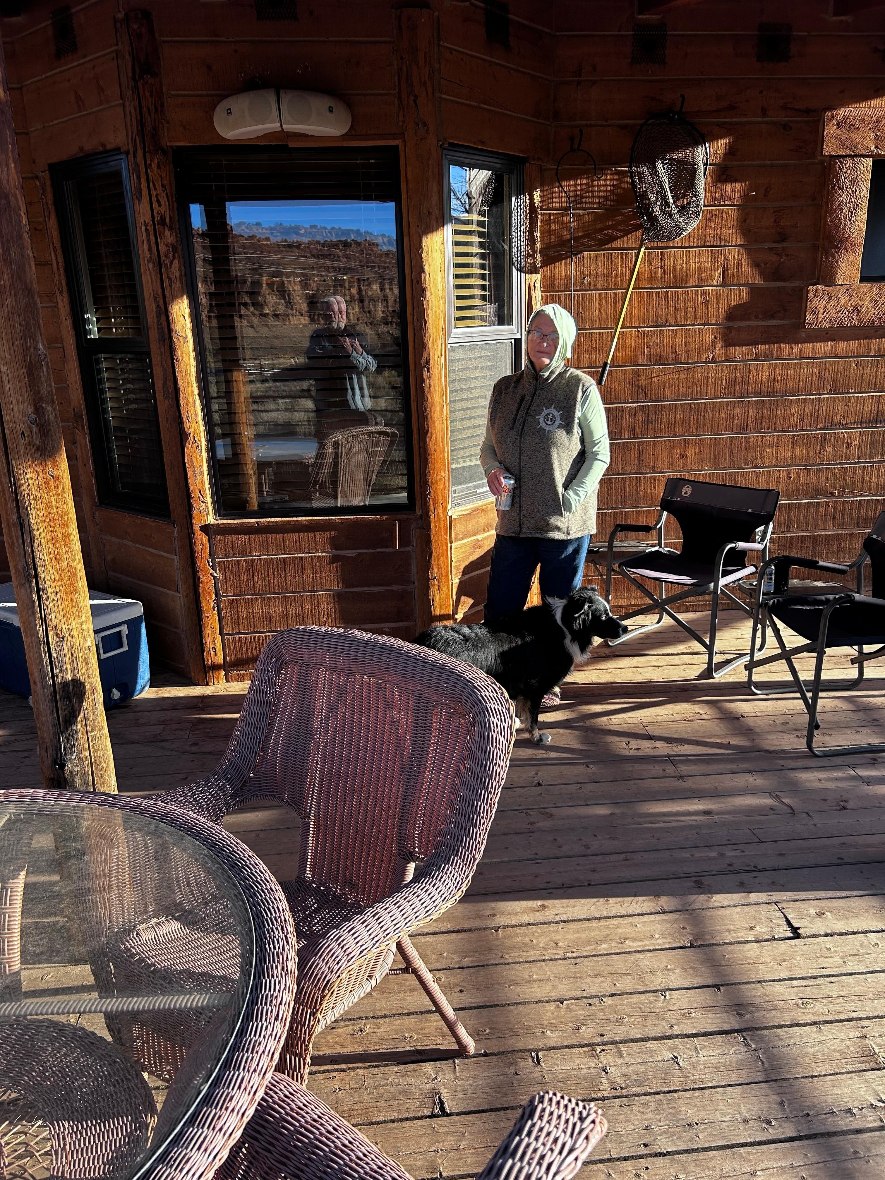 Peacefully at the cabin 