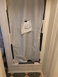shower didn't work. Shared bath, other option was clawfoot tub other end of the hall.