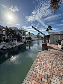 Great deck area for fishing