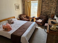 Spacious, comfortable room