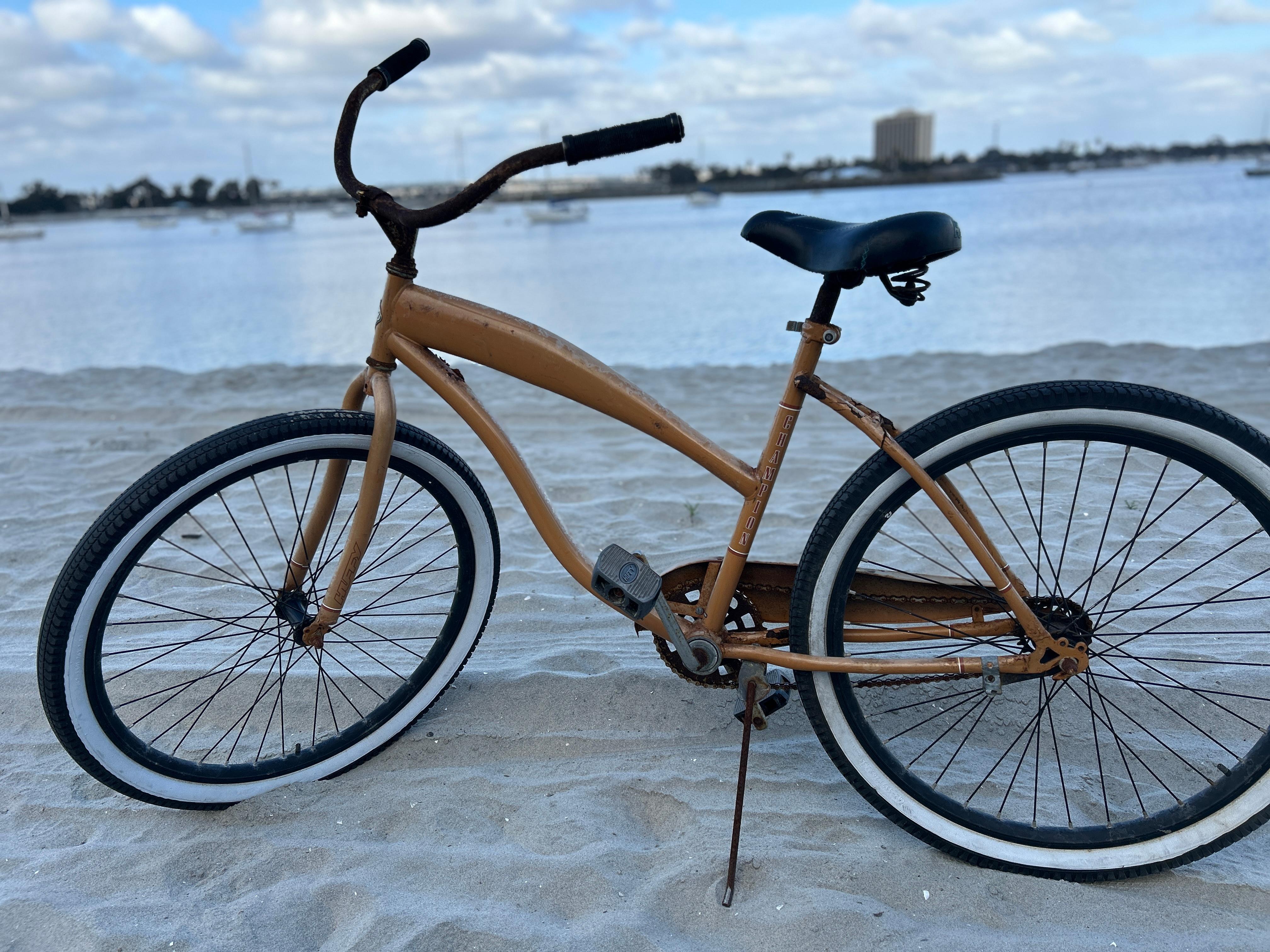 Here’s my favorite bike they have available for you to use! Our favorite thing to do is cruise the bay walk.