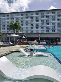 プールでリラックス。
キッズエリアもあります。