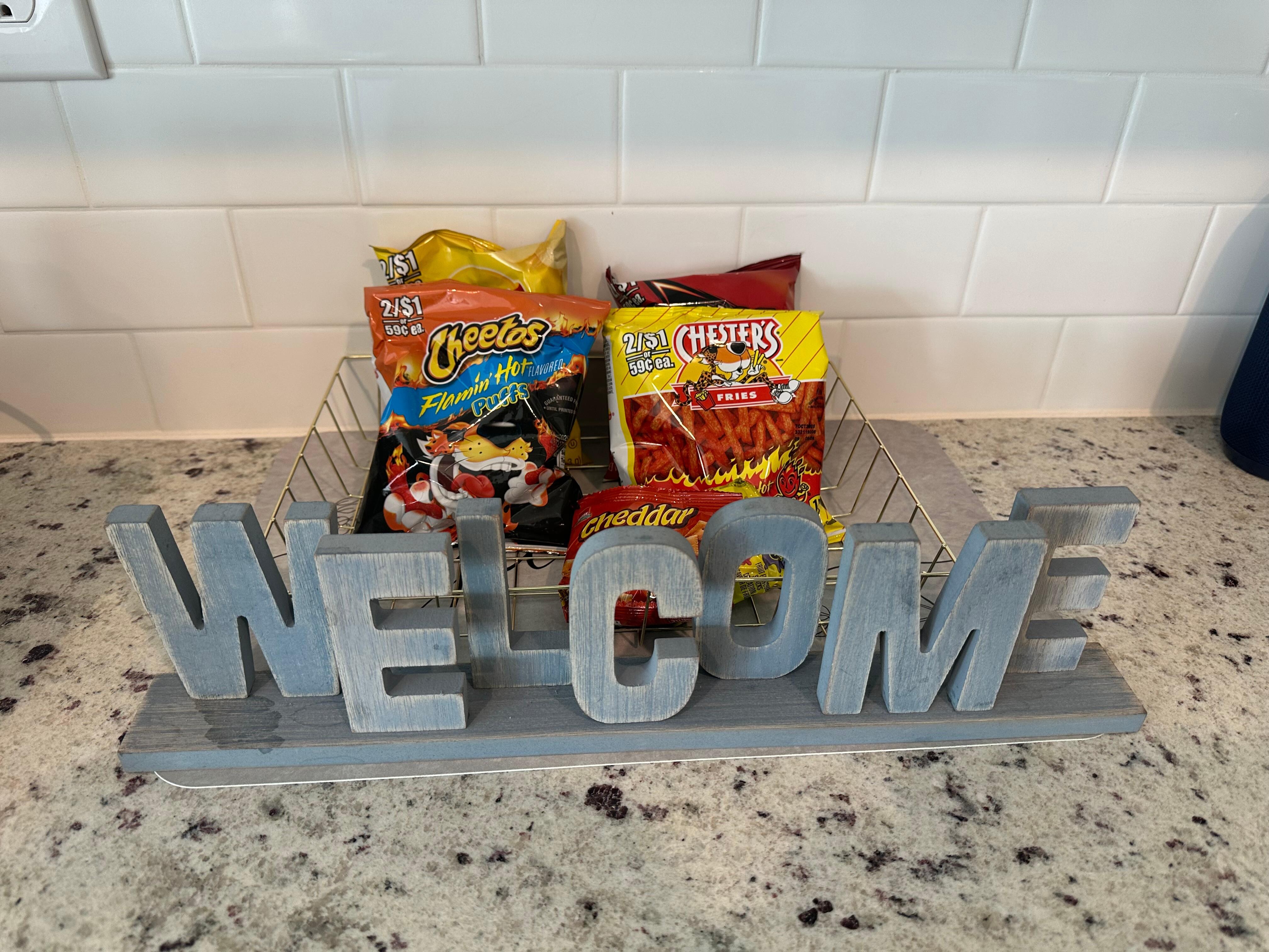 Snacks to Welcome Guests