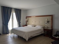 Beautiful, clean, spacious room