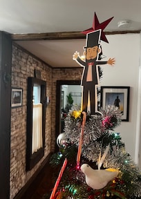 They even had a Christmas tree! We did add Lincoln as a tree topper.