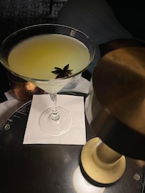 Cocktail at the Speakeasy
