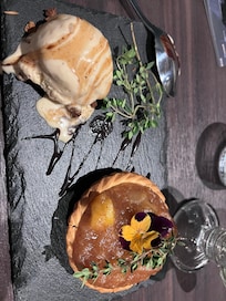 Äppeltartlette med glass