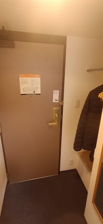 Internal layout of room