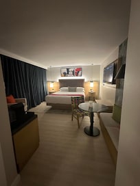 King corner