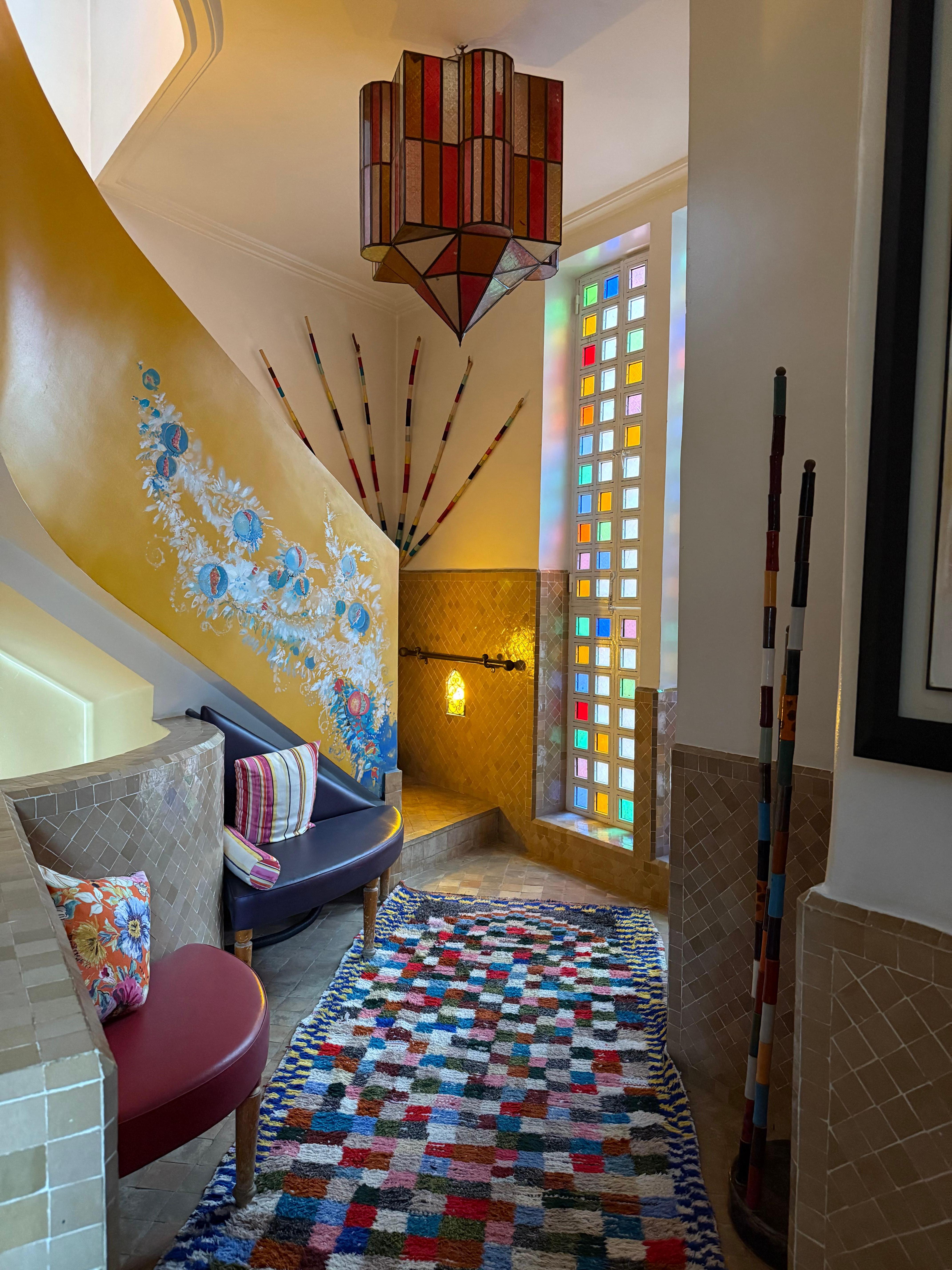 Every nook and cranny decorated 