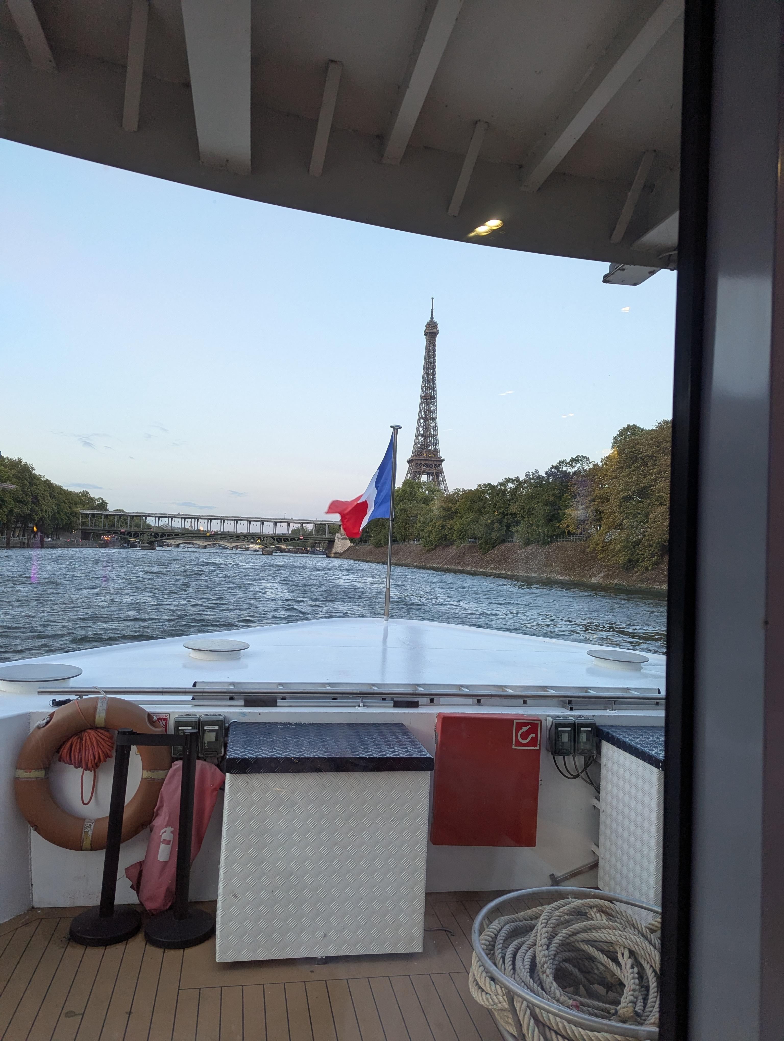 Le Diamant Bleu is a wonderful dinner cruise.