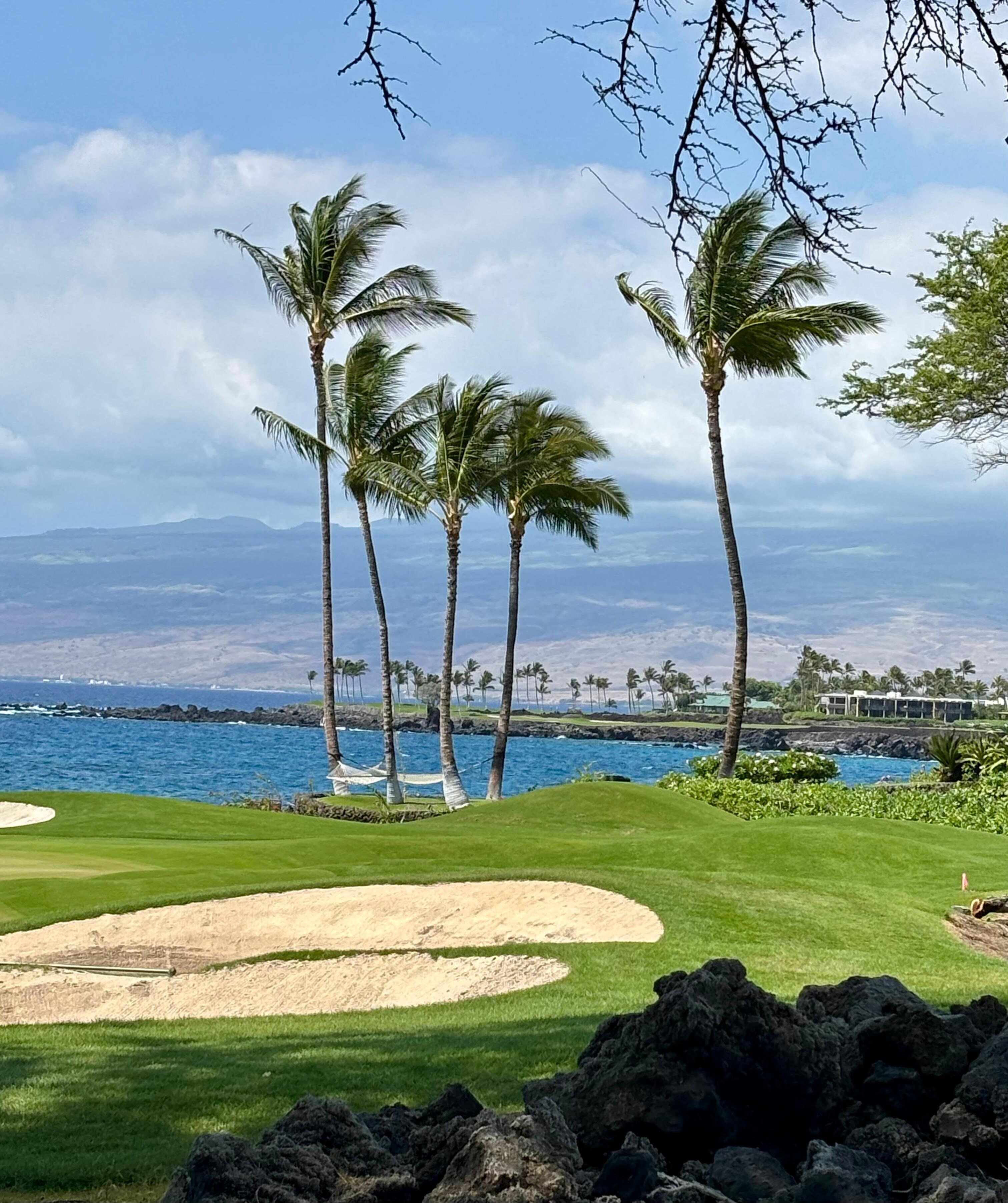 Nearby golf course 