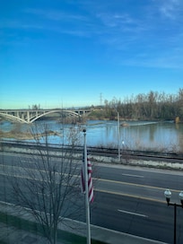 Willamette River