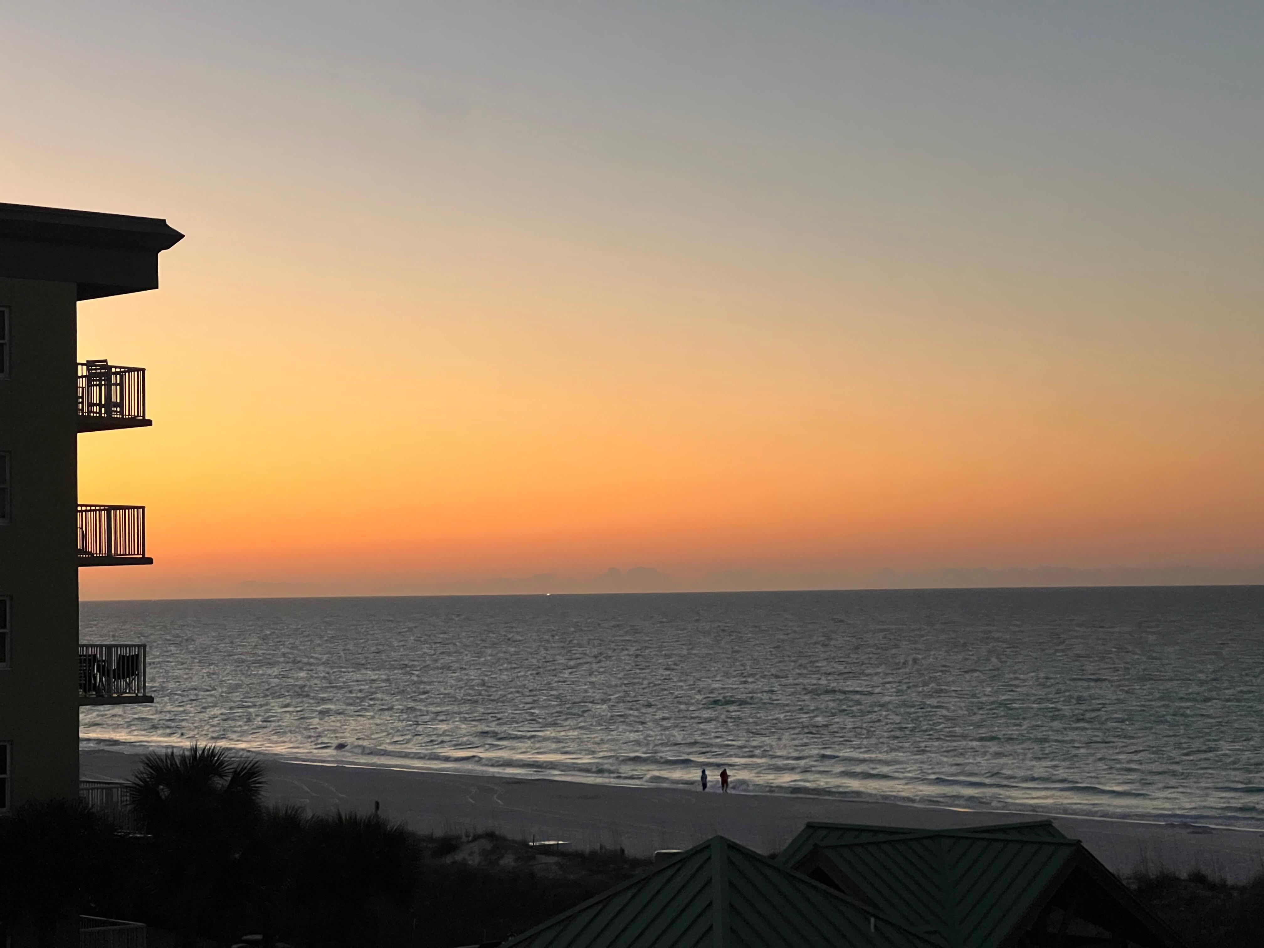 Sunset colors if you don’t want to go to the beach to see the actually sun set 