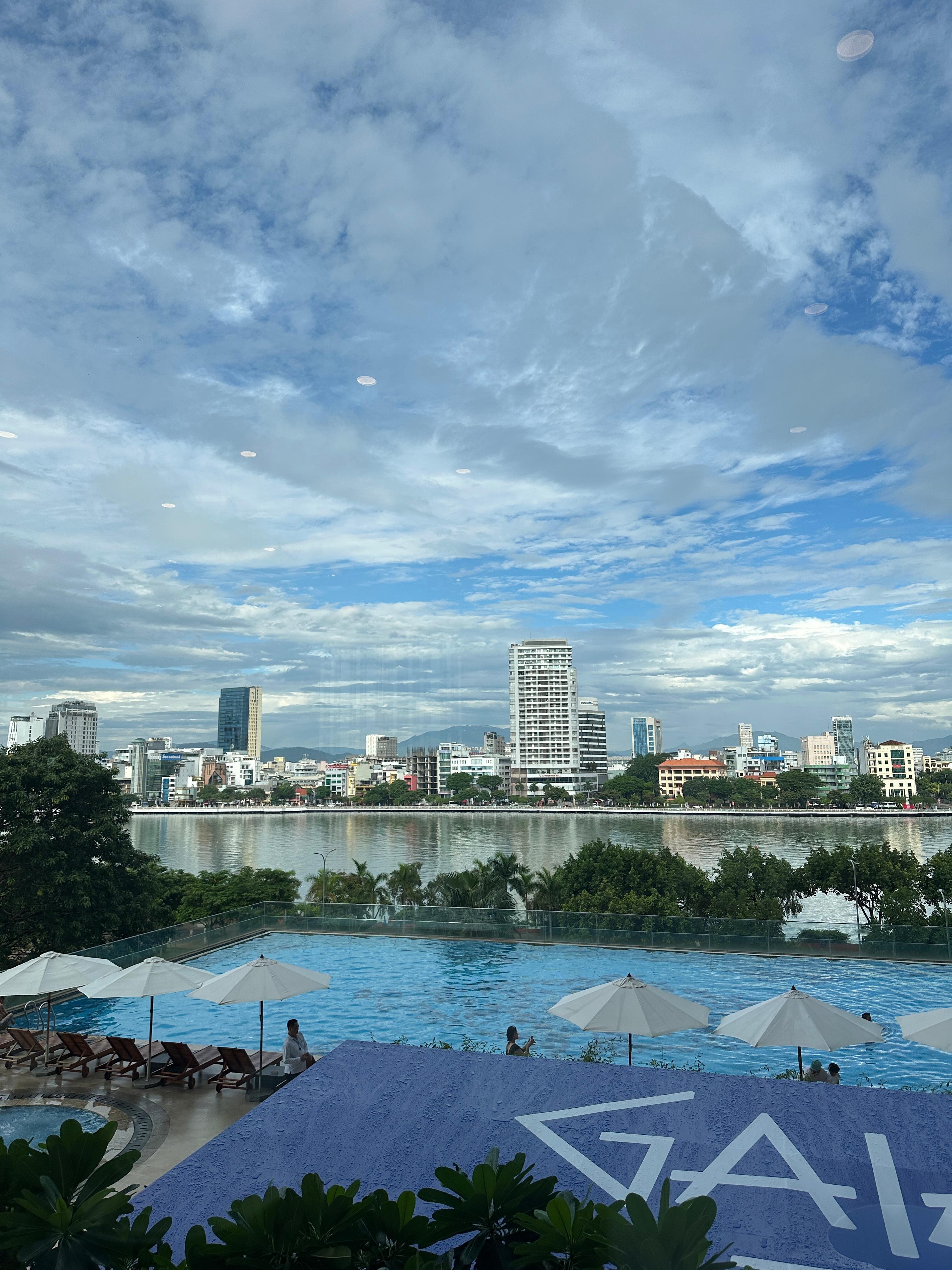 Breakfast with a view