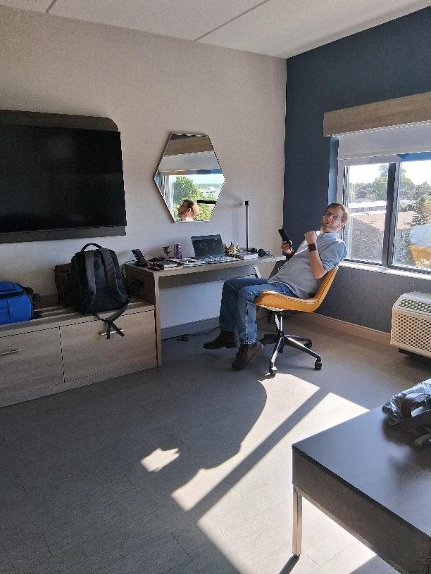 King Suite with sofa bed. Full size fridge. 