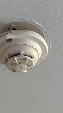 Fire alarm not securely connected