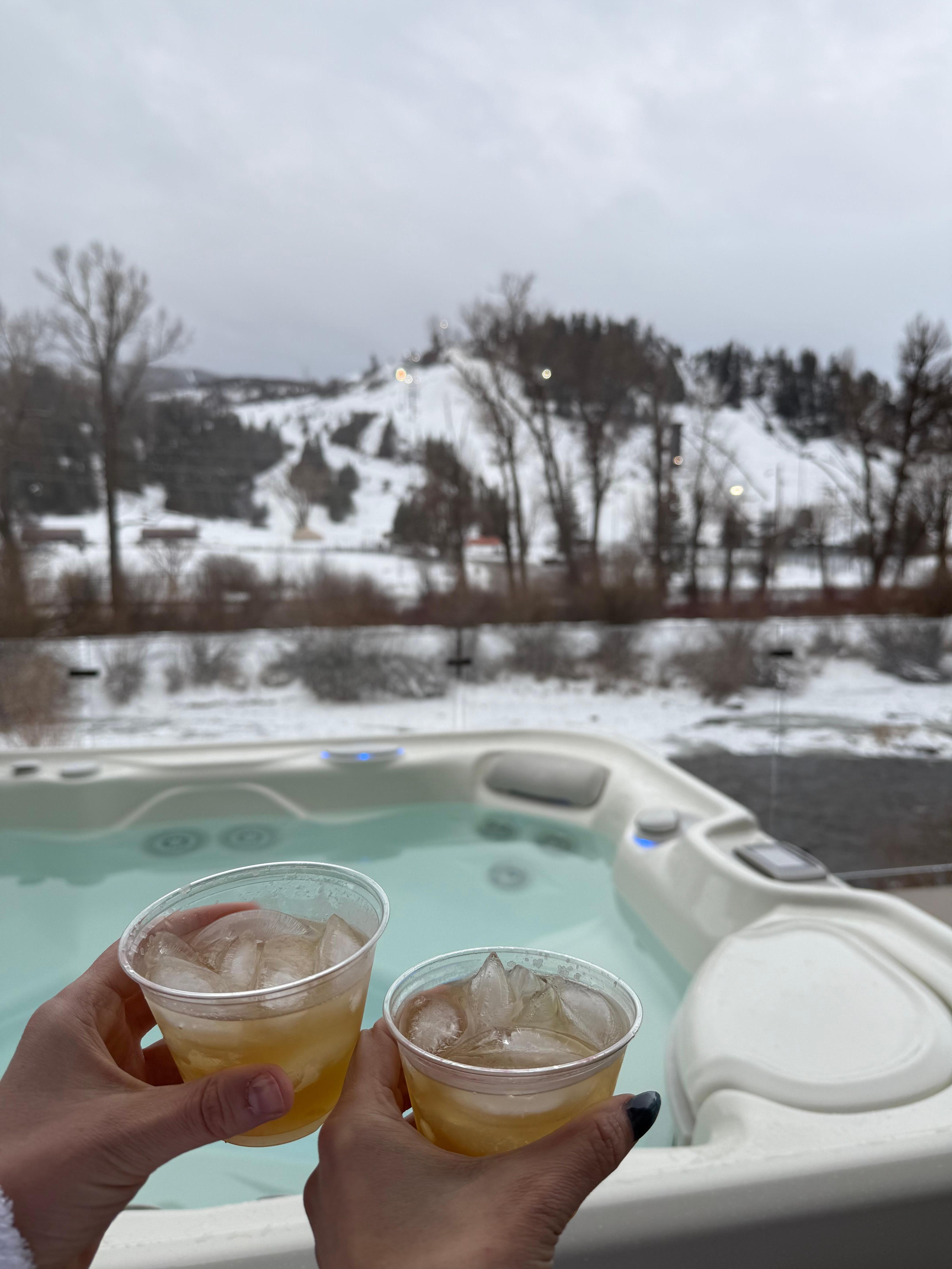 Hot tub with a view after a long day on the slopes 
