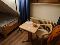 Complimentary oranges!