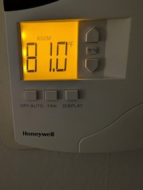 A.c. doesn't work. Only blows hot air