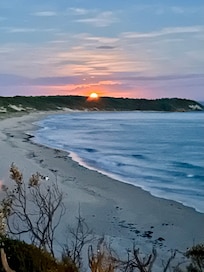 Watching moonrise from the verandah!