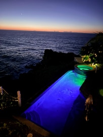 Ocean view pool and hot tub