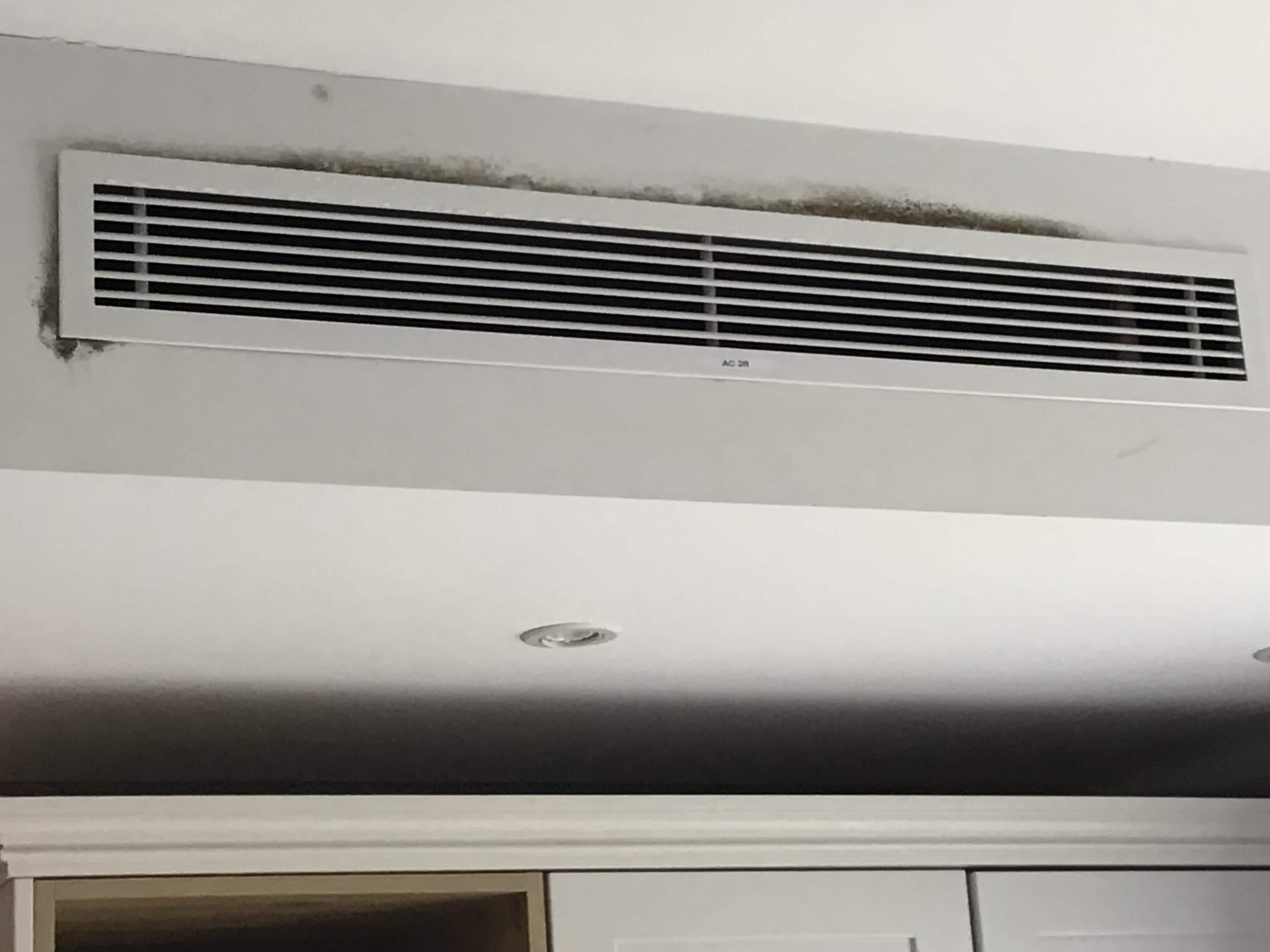 Dirty aircon outlet