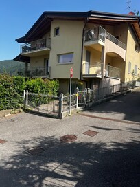 Appartement rechts onder