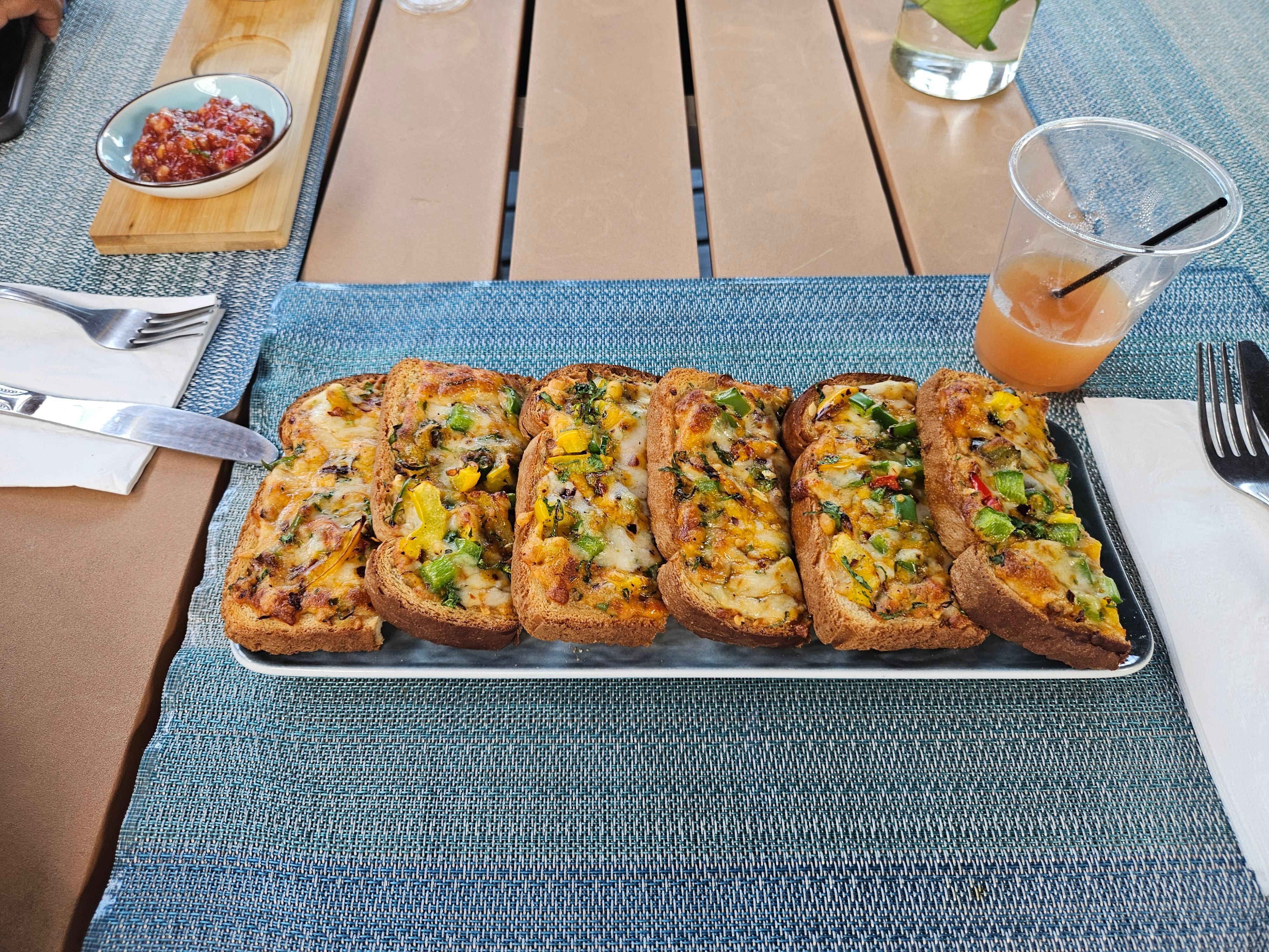 Cheese toast