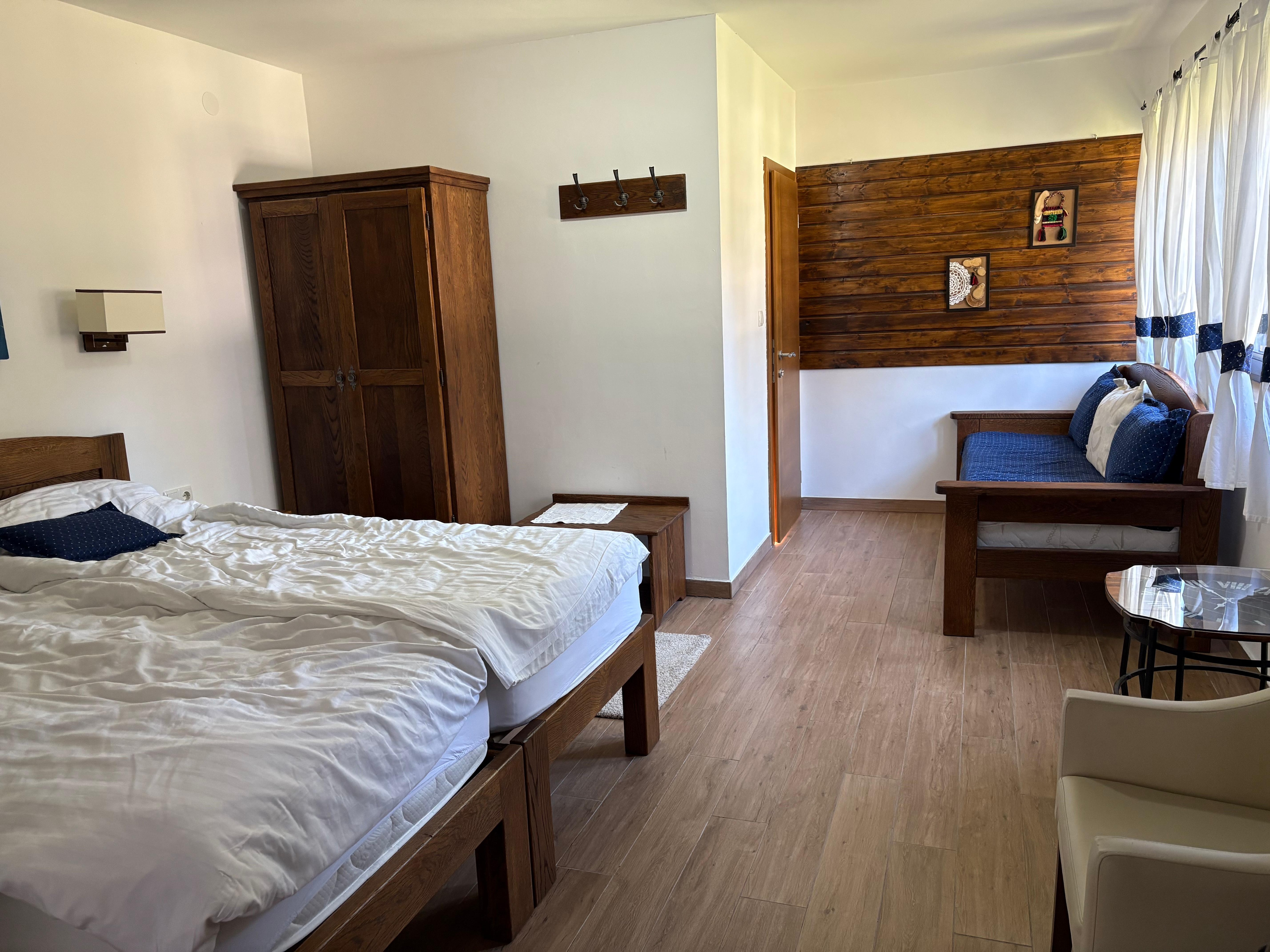 Garden view room