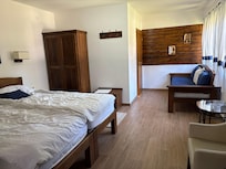 Garden view room