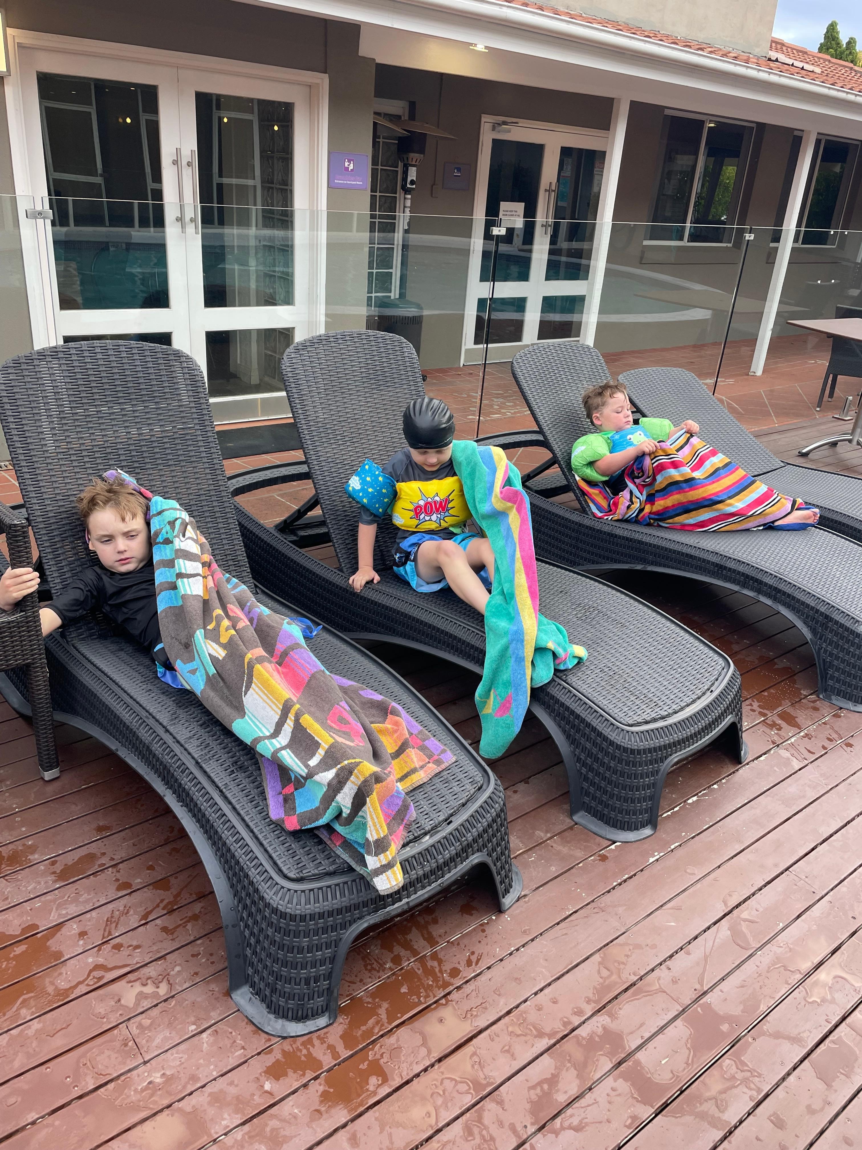 The kids loved the pool even though it was 6.30pm and getting cooler