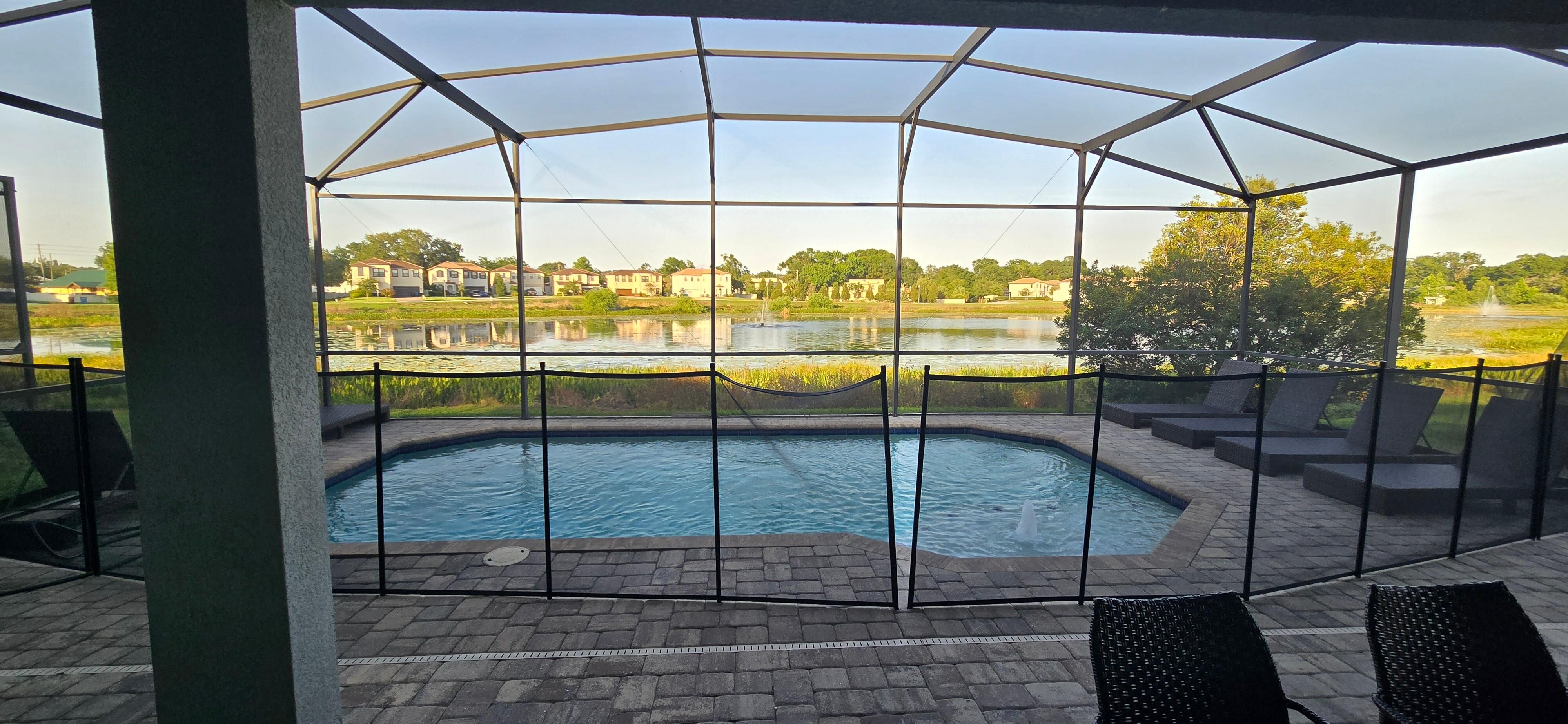 Pool2