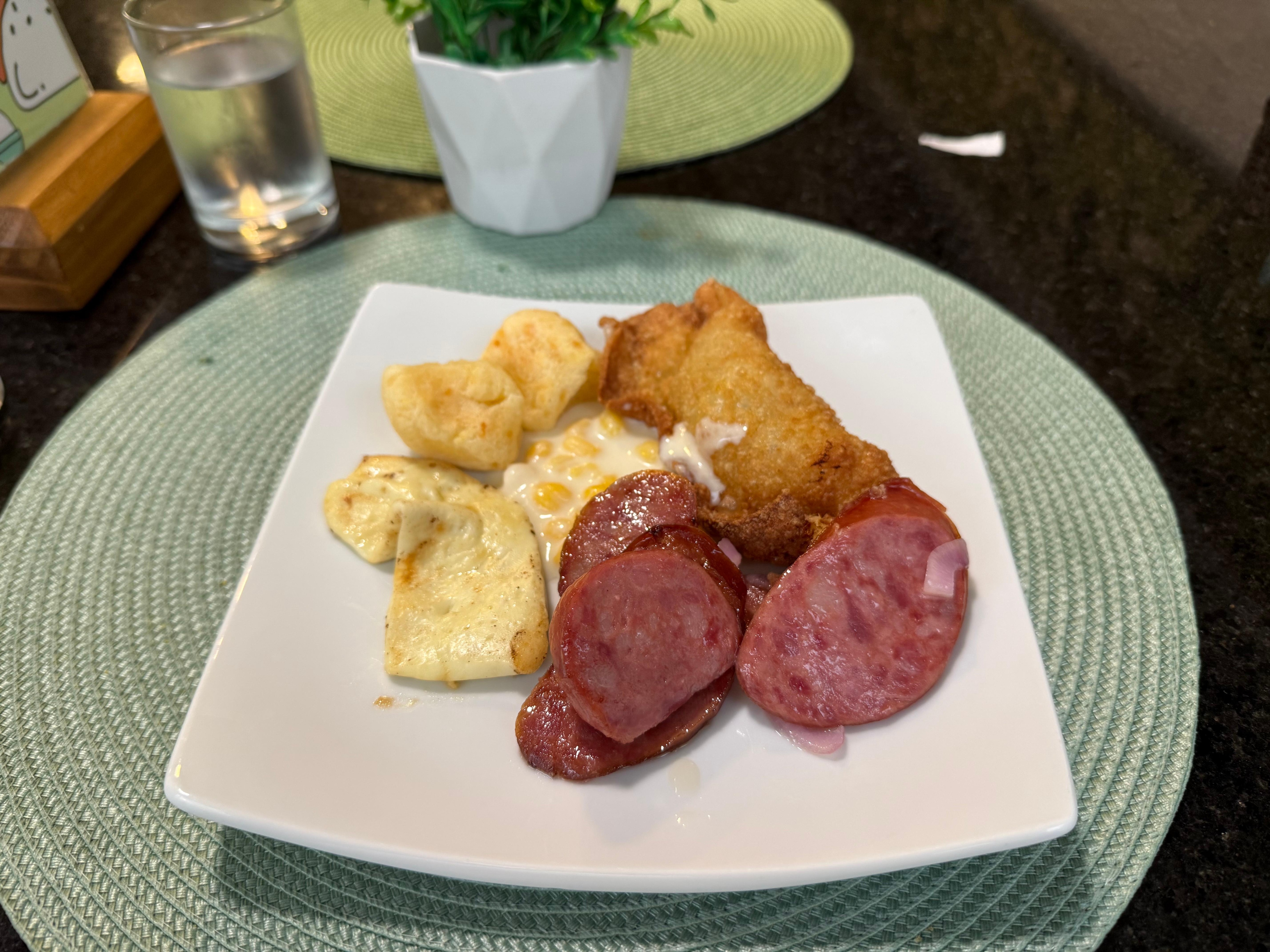 朝食ビュッフェ