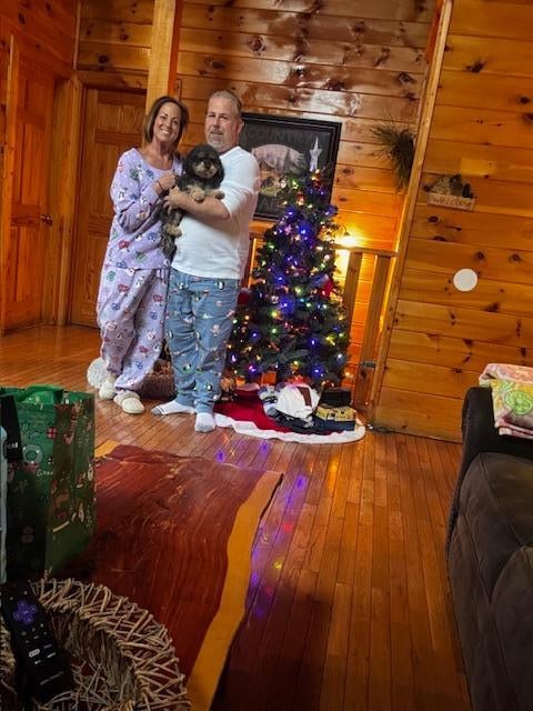 Great touch!  We arrived to find a Christmas tree up, decorated and lit!