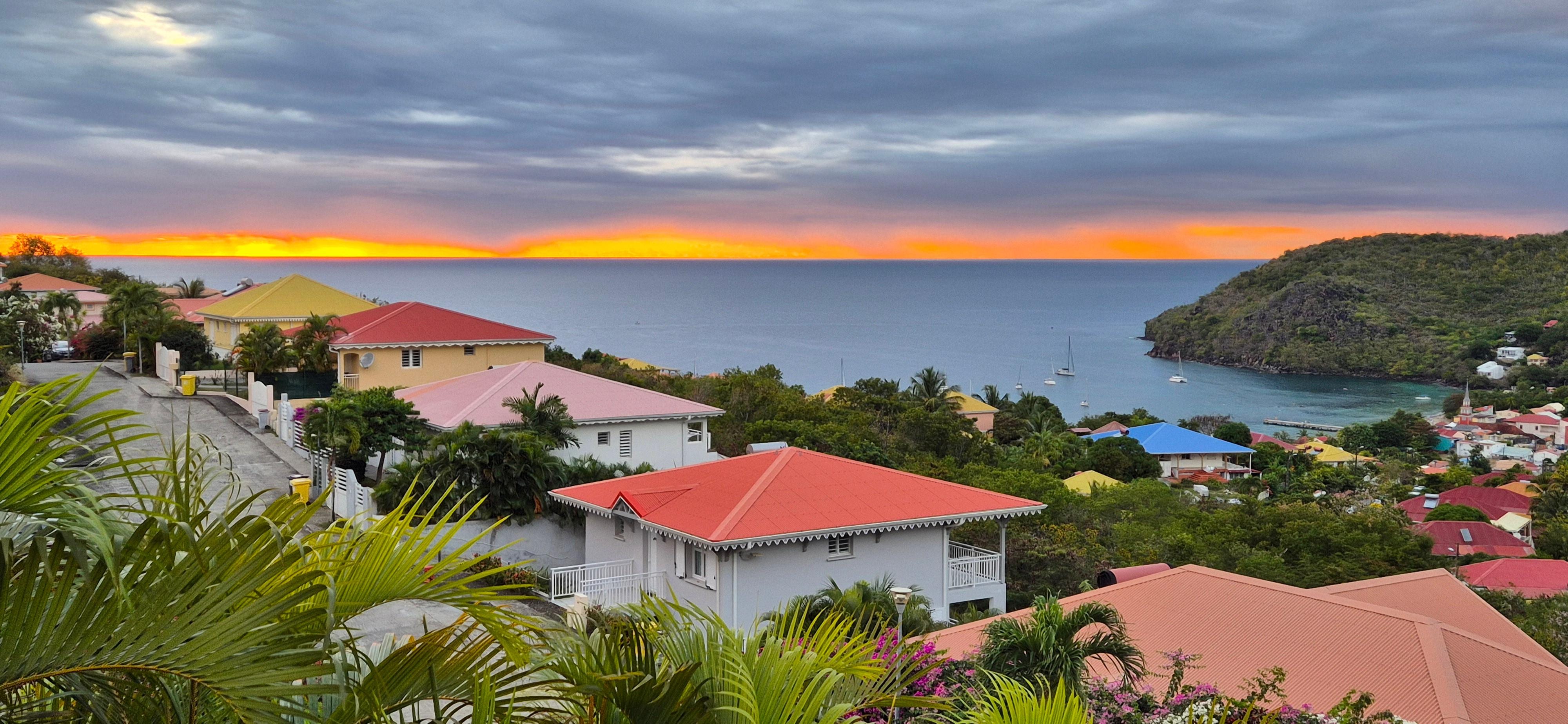 Couché de soleil sur les anses d'arlet